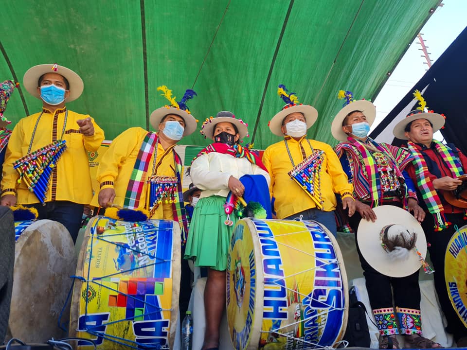 La Sikuriada muestra su esplendor en su “IV Festival Nacional”