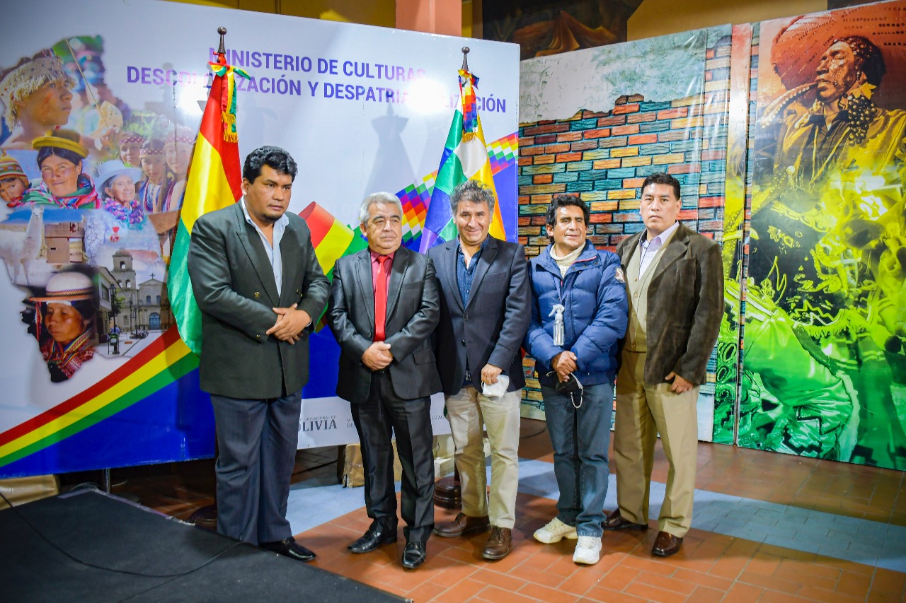 Muy pronto, presentaremos el “Logo y Slogan” del Bicentenario de Bolivia