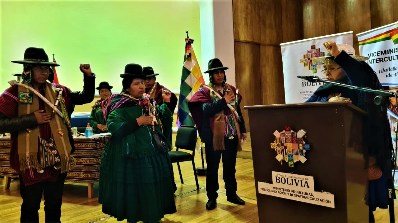 Ministra de Culturas posesiona al consejo de Qhapaq Ñan con la misión de impulsar el desarrollo de esta ruta prehispánica Ministra de Culturas posesiona al consejo de Qhapaq Ñan con la misión de impulsar el desarrollo de esta ruta prehispánica