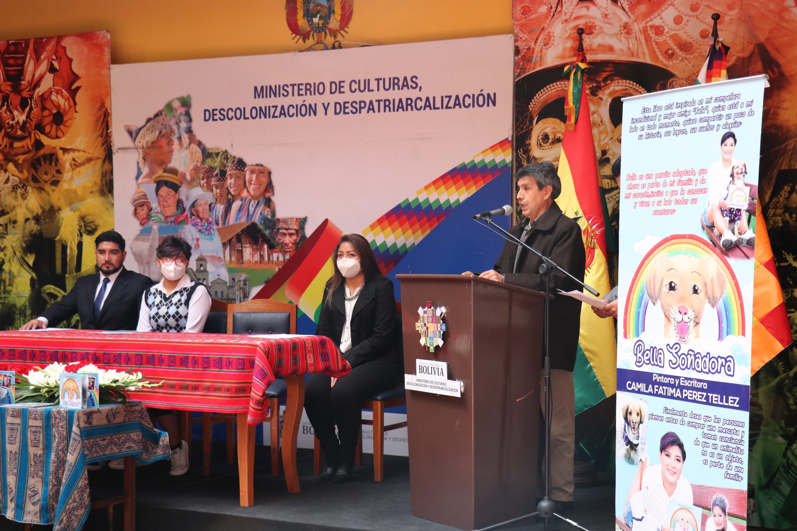 Presentación del libro “Bella Soñadora” Presentación del libro “Bella Soñadora”