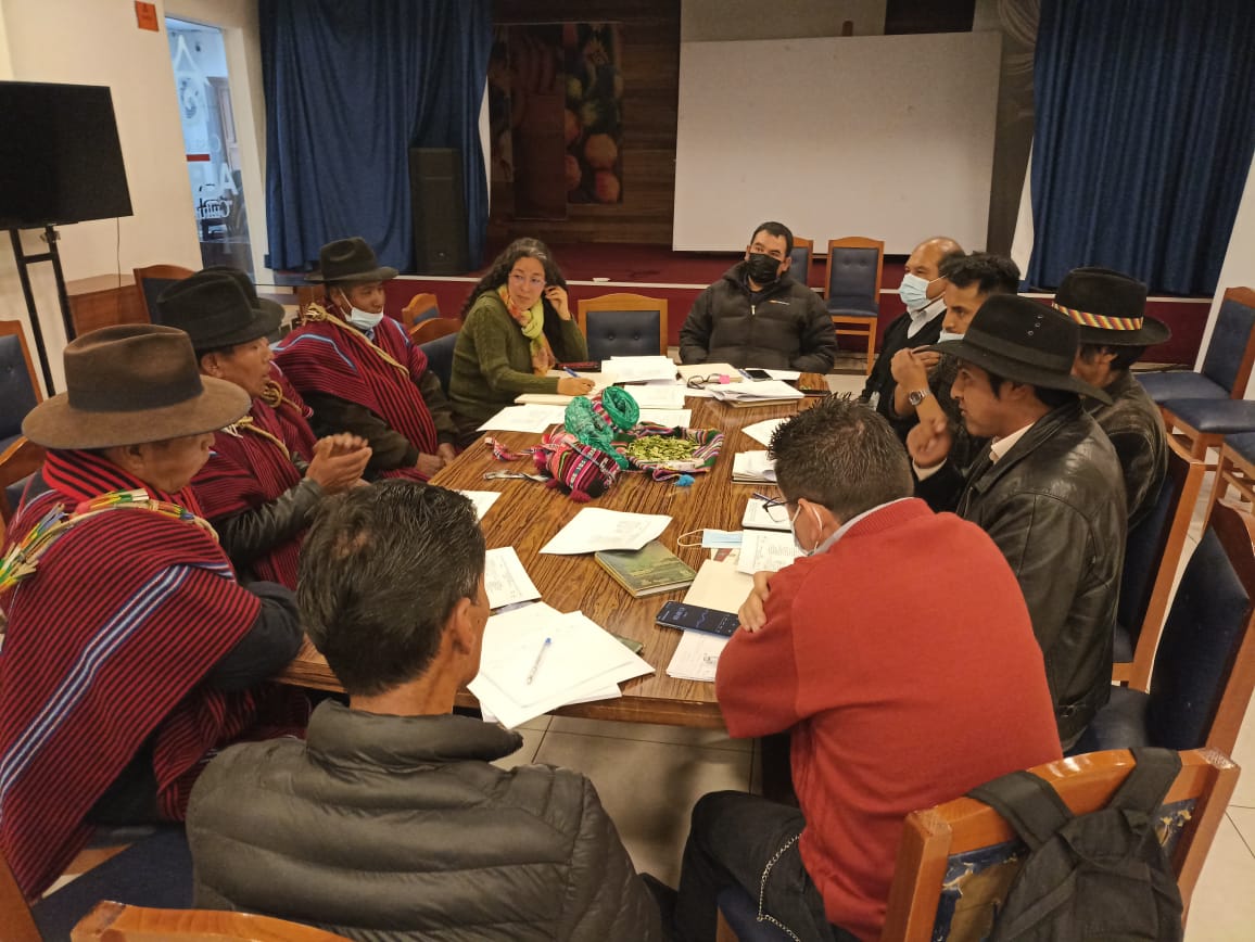 Ministerio de Culturas acuerda intervención de emergencia para el resguardo del sitio arqueológico Isla del Sol Ministerio de Culturas acuerda intervención de emergencia para el resguardo del sitio arqueológico Isla del Sol