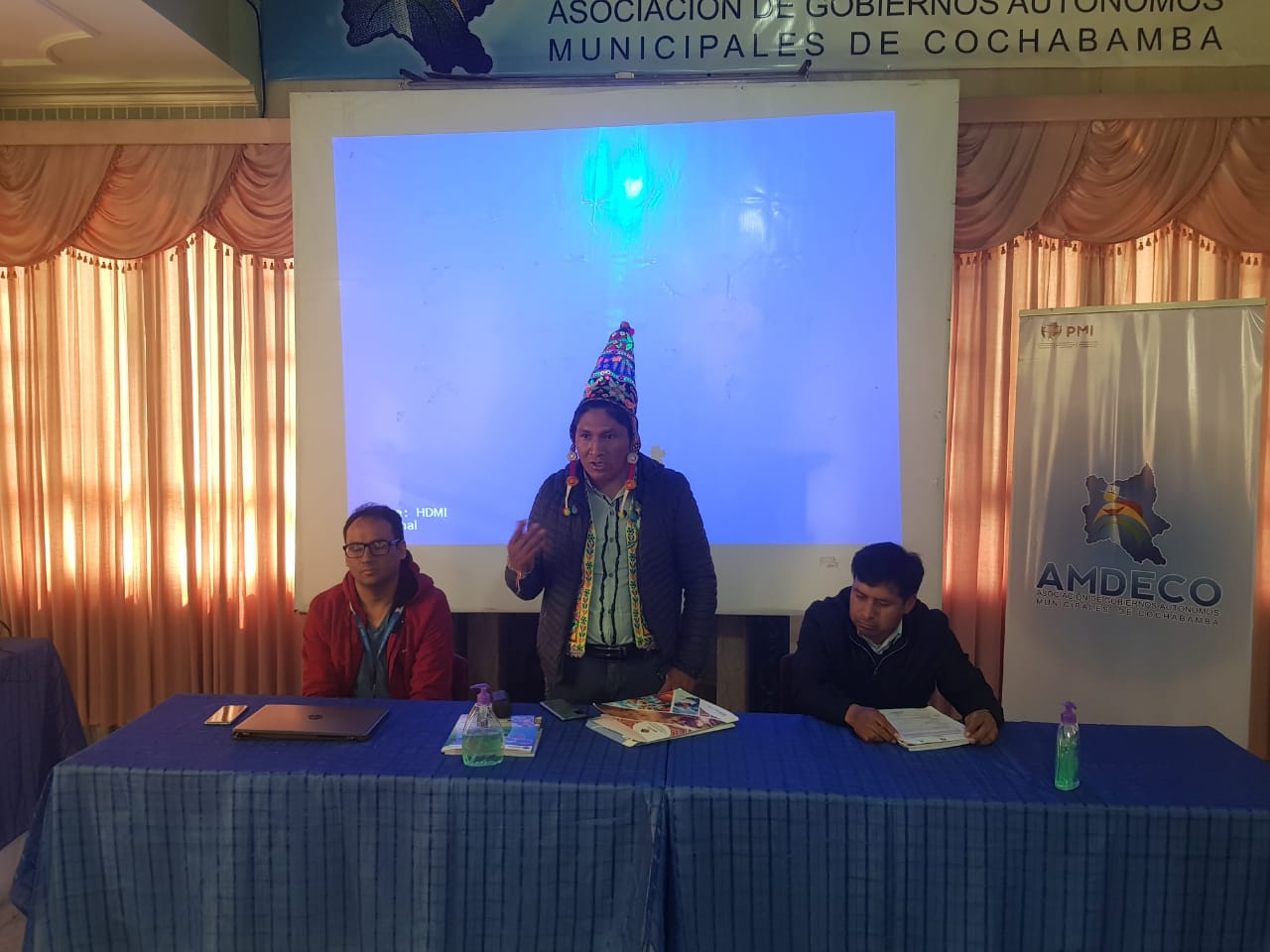 El Ministerio de Culturas y la Asociación de Municipios de Cochabamba “AMDECO”, realizaron eventos de fortalecimiento Municipal