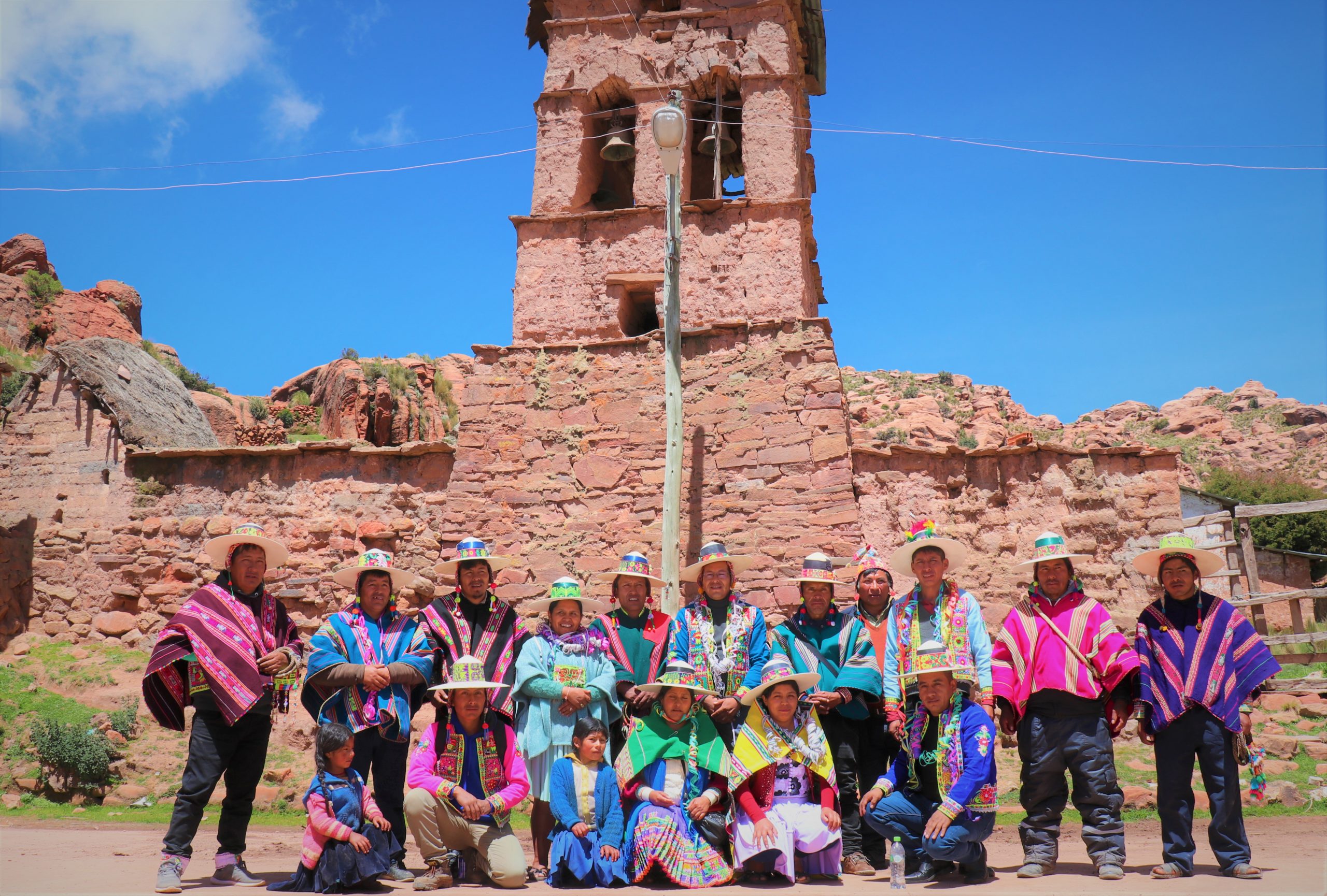 Autoridades originarias de Tallija Confital solicitan la refacción de su iglesia Colonial Autoridades originarias de Tallija Confital solicitan la refacción de su iglesia Colonial