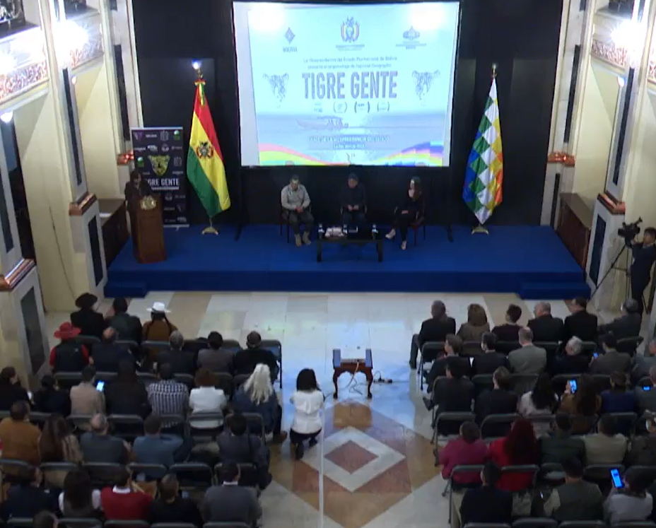 Se presentó el documental «Tigre Gente» filmado en la Amazonía boliviana por National Geographic Se presentó el documental «Tigre Gente» filmado en la Amazonía boliviana por National Geographic
