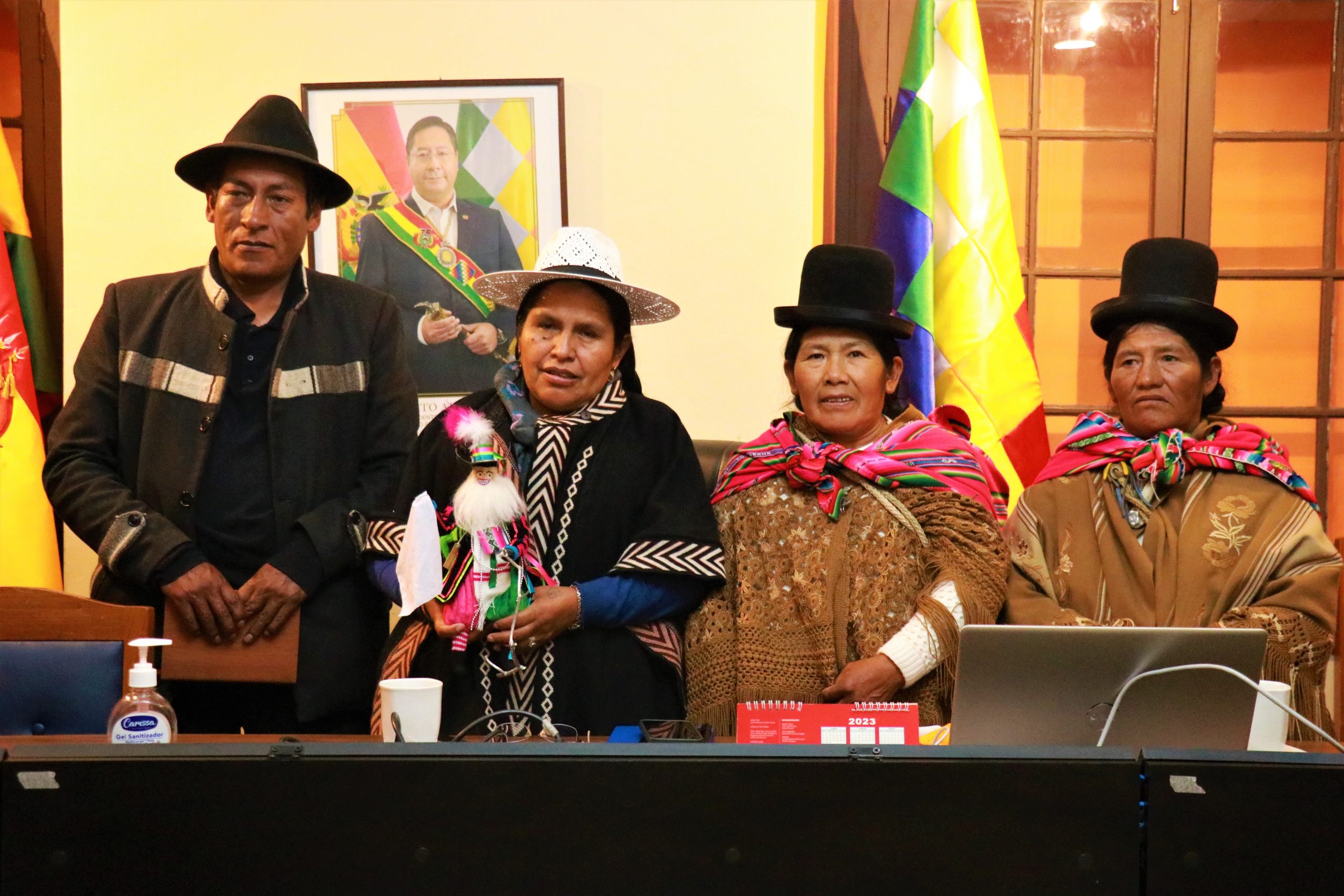 Autoridades del municipio de Puerto Acosta solicitan reconocimiento patrimonial de la danza ancestral aymara del “Awki – awki” Autoridades del municipio de Puerto Acosta solicitan reconocimiento patrimonial de la danza ancestral aymara del “Awki – awki”