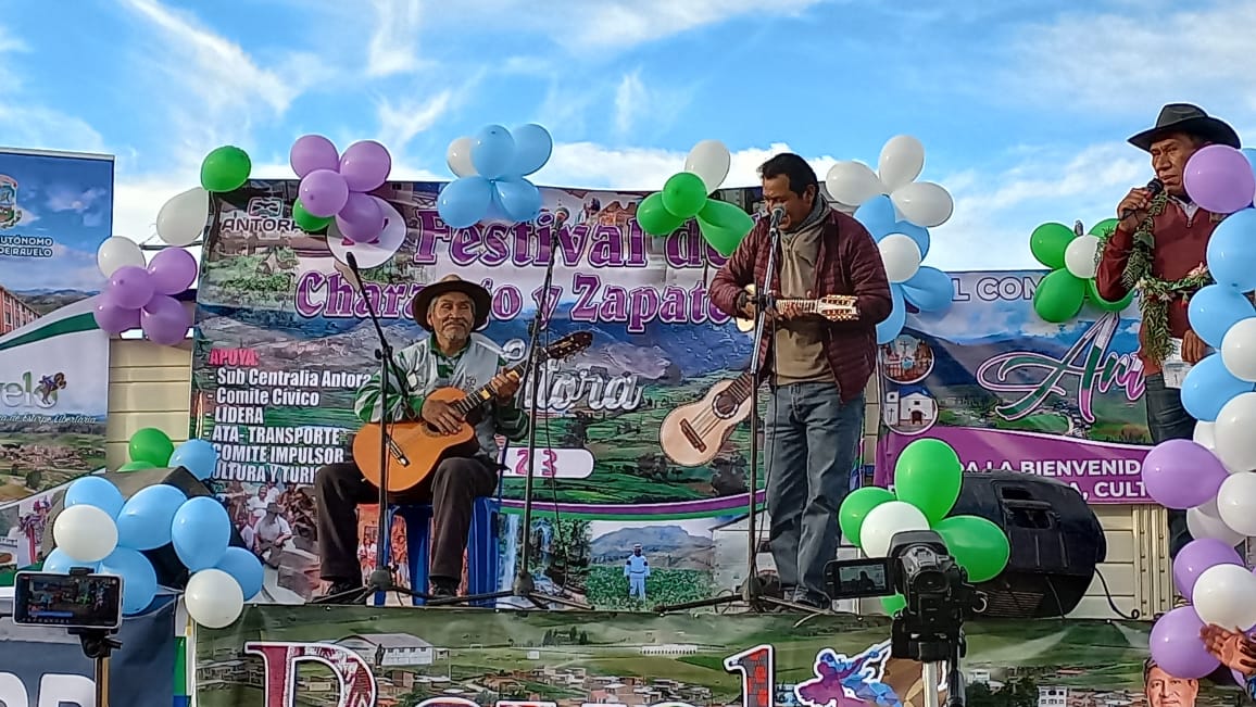 En Ravelo se realizó el IV Festival del Charango y Zapateo – Antora 2023 con el impulso del MCDyD