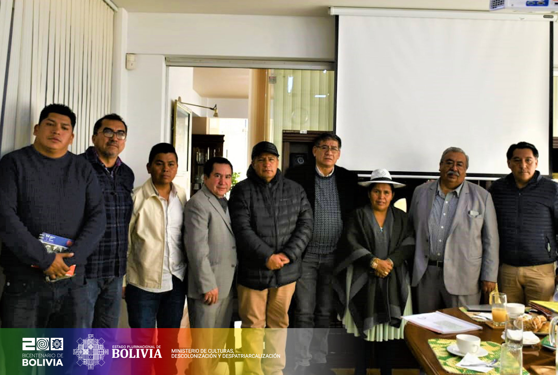 Reunión de Coordinación entre el Ministerio de Culturas, Descolonización y Despatriarcalización, el Ministerio de Defensa y la Universidad Mayor de San Simón