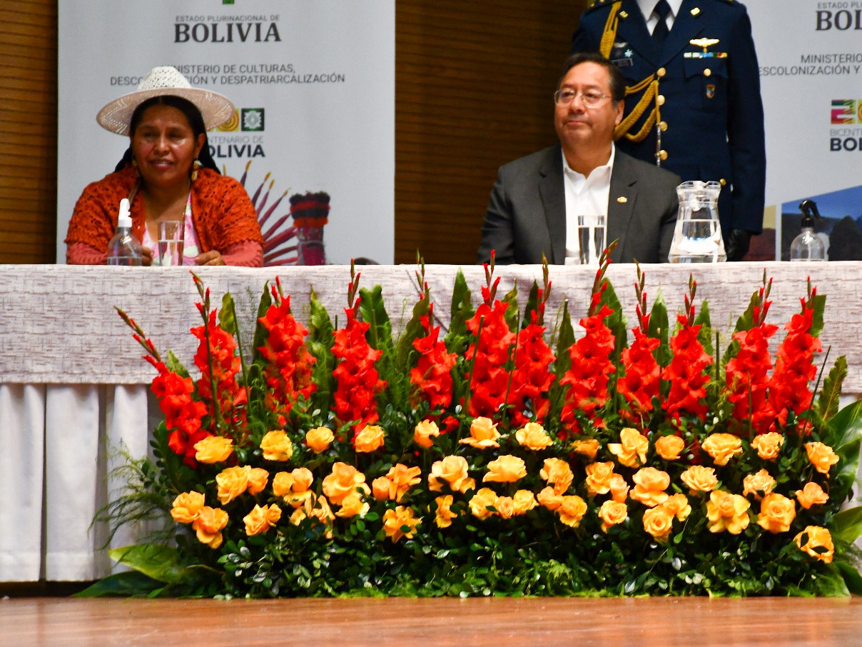 Presentan Política Pública Plurinacional de Descolonización y Despatriarcalización Presentan Política Pública Plurinacional de Descolonización y Despatriarcalización