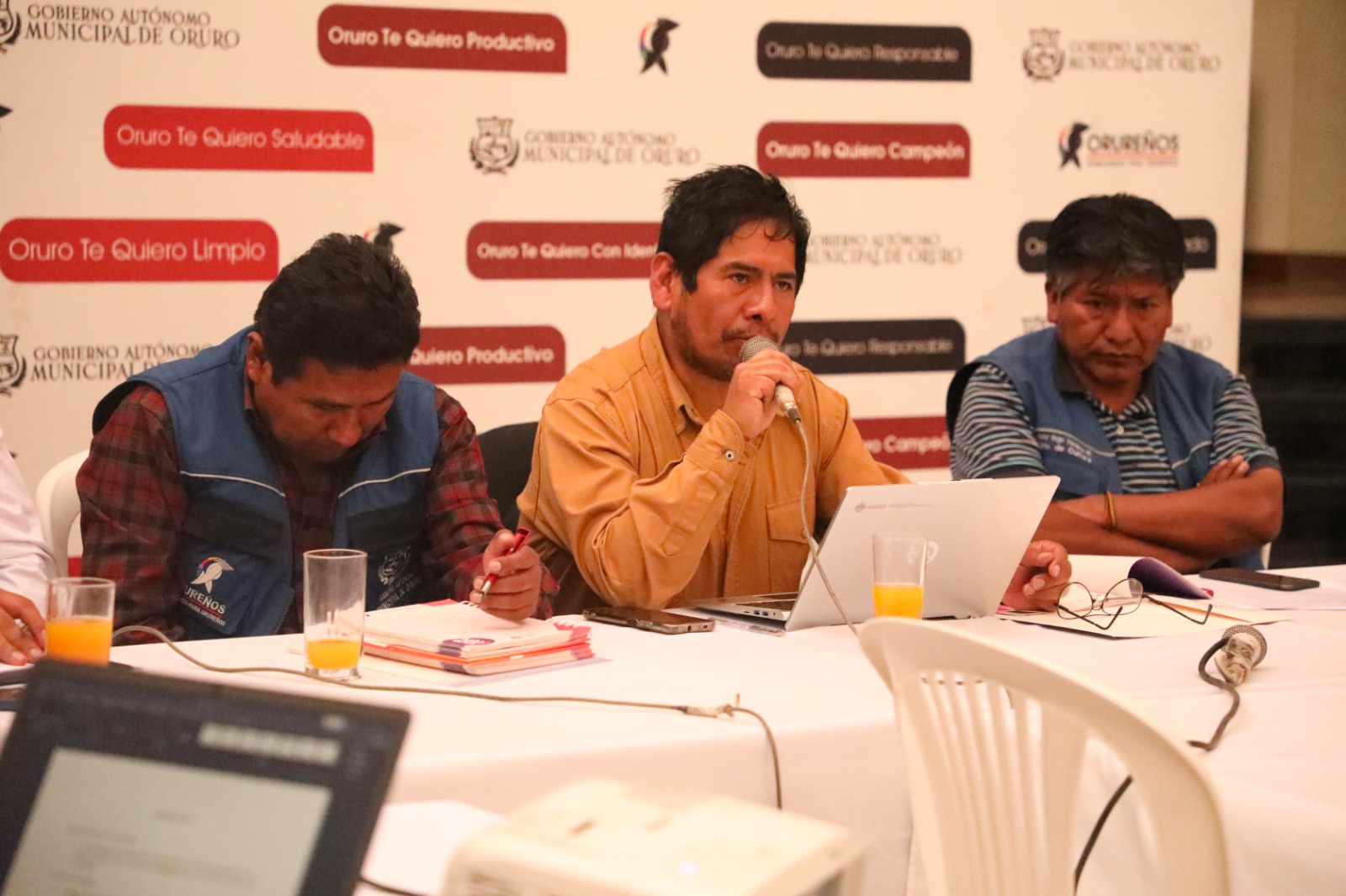 Comité Interinstitucional de Promoción del Carnaval de Oruro intensificará la promoción del Carnaval 2024 Comité Interinstitucional de Promoción del Carnaval de Oruro intensificará la promoción del Carnaval 2024